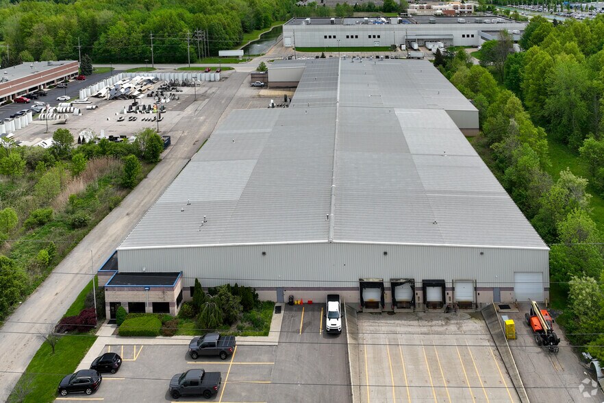 More Photos Of 1350 Moore Rd, Avon Warehouse For Lease