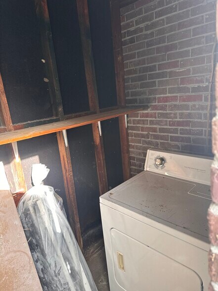 More Photos Of 1038 Harbor View Rd, Charleston Multifamily For Sale