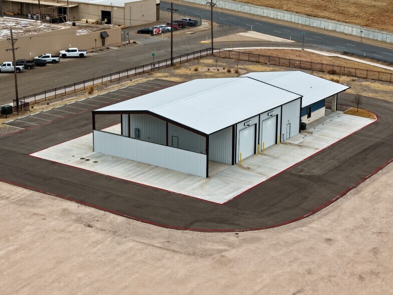 More Photos Of 710 26th st, Lubbock Warehouse For Lease