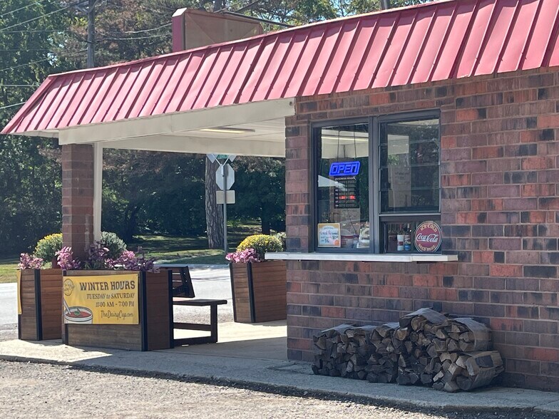 More Photos Of 440 W Main St, Lamoni Fast Food For Sale