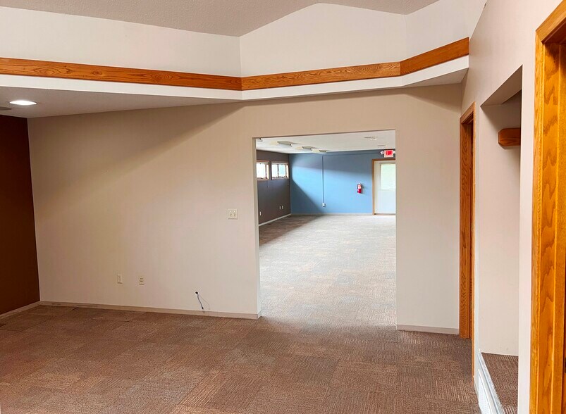 More Photos Of 516 NW 6th St, Brainerd Office For Lease