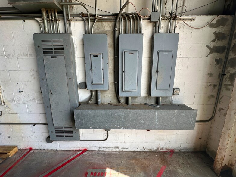 More Photos Of 16727 Scheer Blvd, Hudson Warehouse For Sale