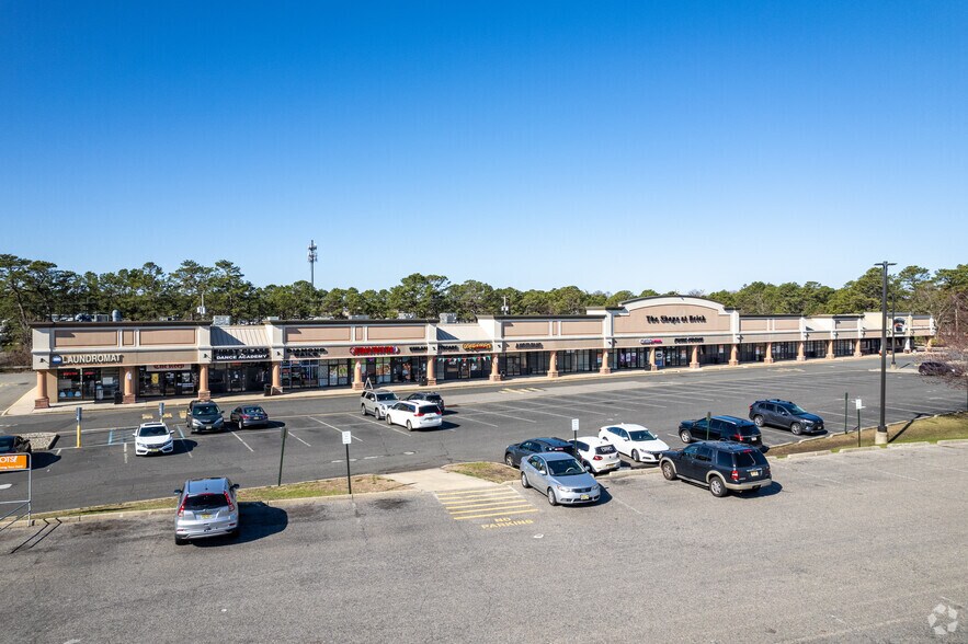More Photos Of 137-179 Van Zile Rd, Brick Unknown For Lease