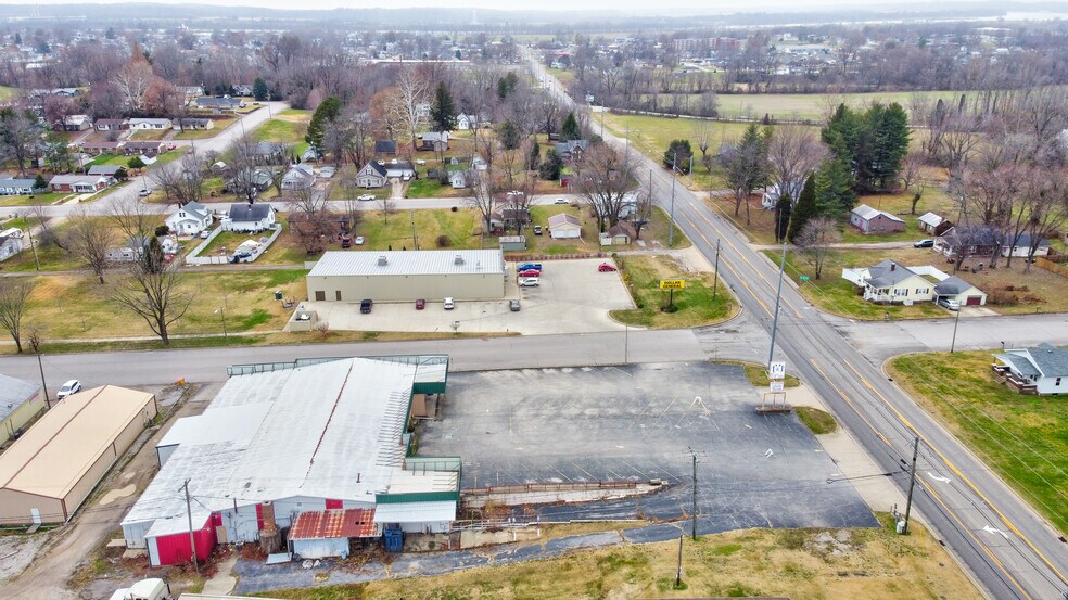 More Photos Of 2015 Payne st, Tell City Light Distribution For Sale