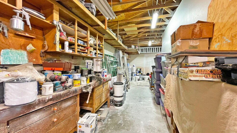 More Photos Of 1116 SE 12th Ct, Cape Coral Flex For Sale