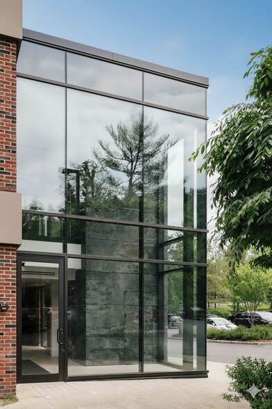 More Photos Of 355 Main St, Armonk Coworking Space