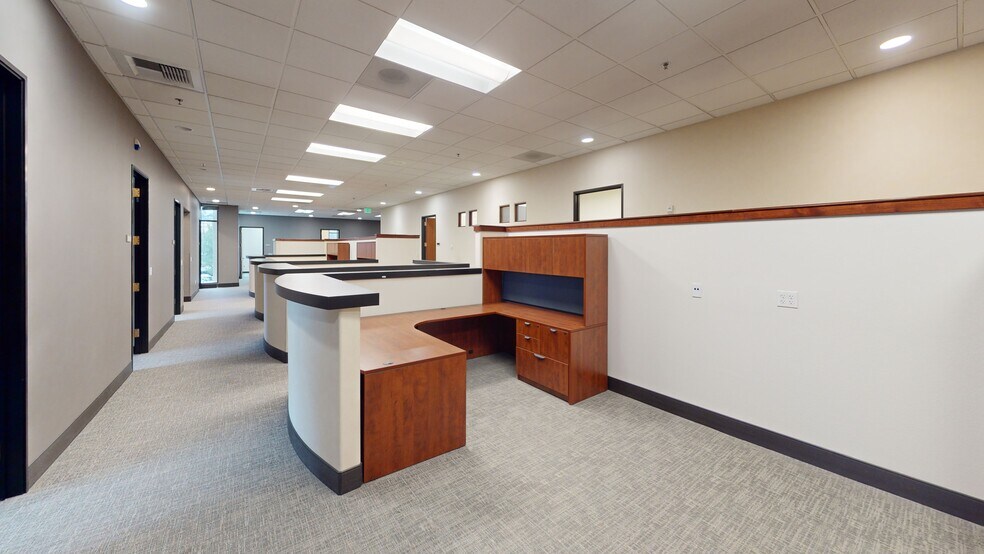 More Photos Of 5441 Kietzke Ln, Reno Office For Sale