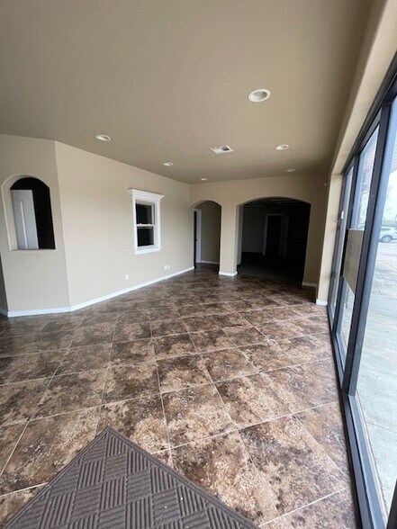 More Photos Of 22428 E 71st St, Broken Arrow Freestanding For Sale