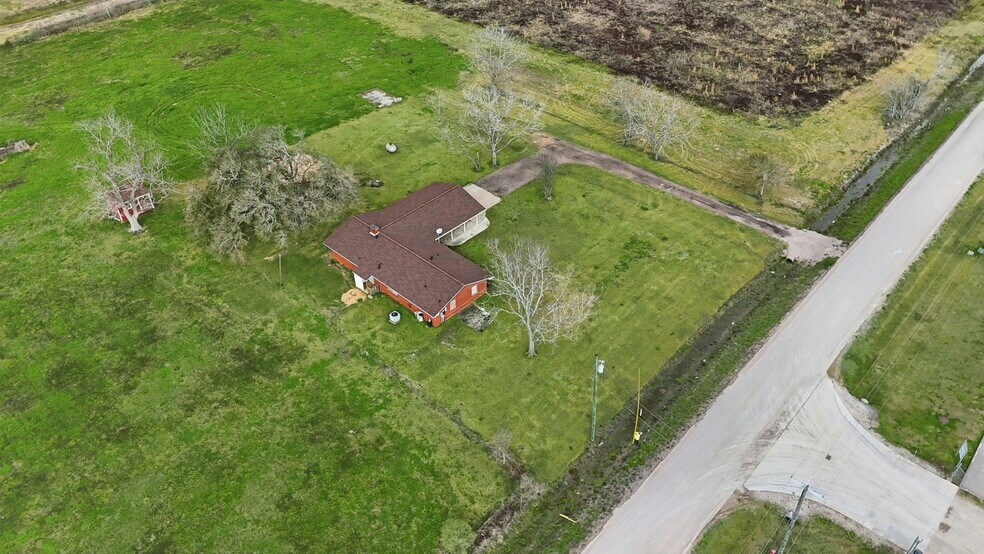 More Photos Of 1839 Henderson rd, Angleton Land For Sale