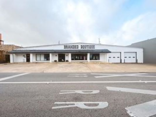 Primary Photo Of 205 W Main St, Brenham Storefront Retail Office For Sale