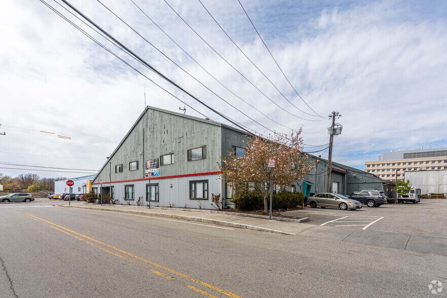 More Photos Of 180 Fawcett St, Cambridge Light Manufacturing For Lease