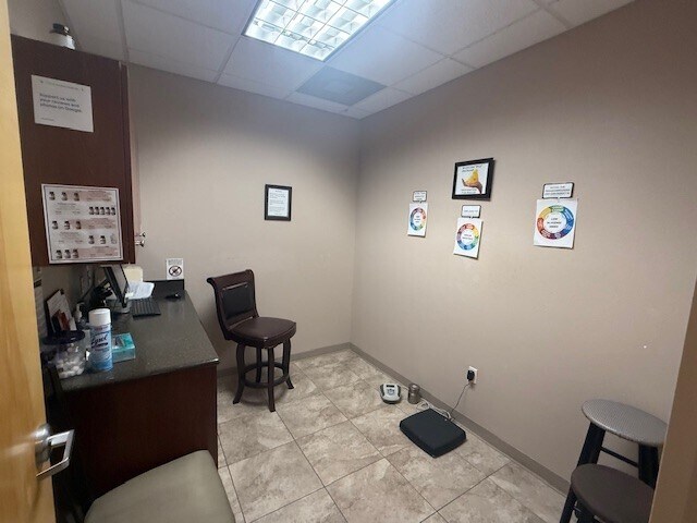 More Photos Of 6150 Metrowest Blvd, Orlando Medical For Lease
