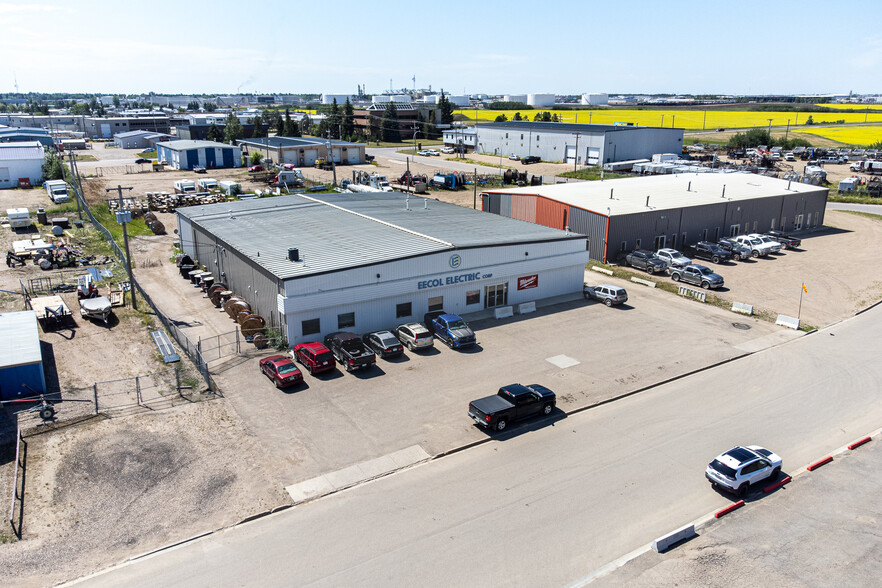 Primary Photo Of 5213 63 St, Lloydminster Showroom For Sale