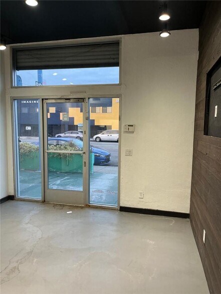 More Photos Of 8940 National Blvd, Los Angeles General Retail For Sale