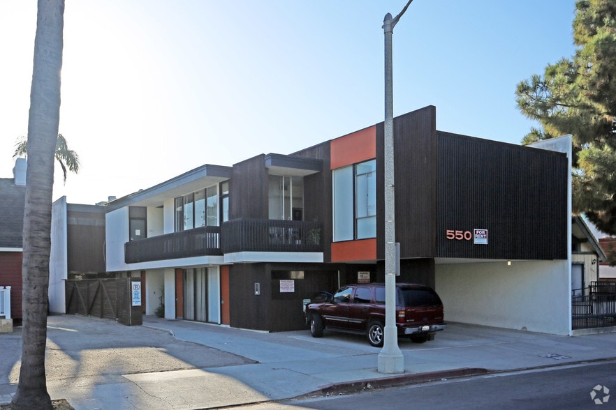 Primary Photo Of 550 N Larchmont Blvd, Los Angeles Medical For Lease