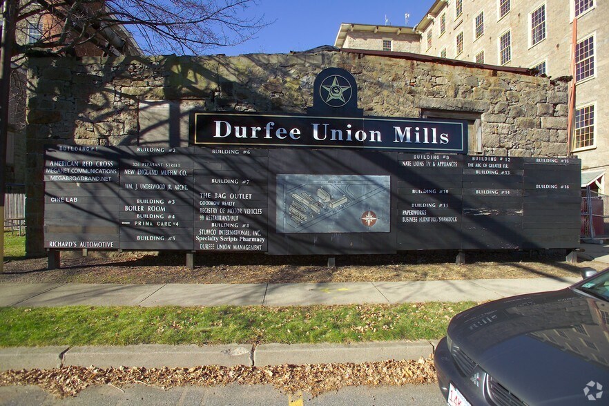 More Photos Of 473 Pleasant St, Fall River Warehouse For Sale