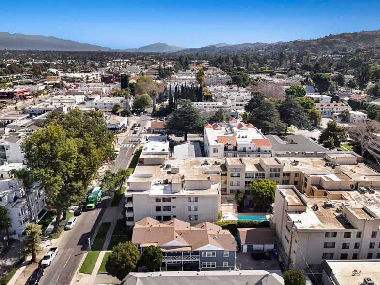 More Photos Of 14524-14530 Dickens St, Sherman Oaks Apartments For Sale