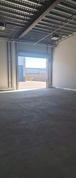 More Photos Of 6440 S Jones Blvd, Las Vegas Self Storage For Sale