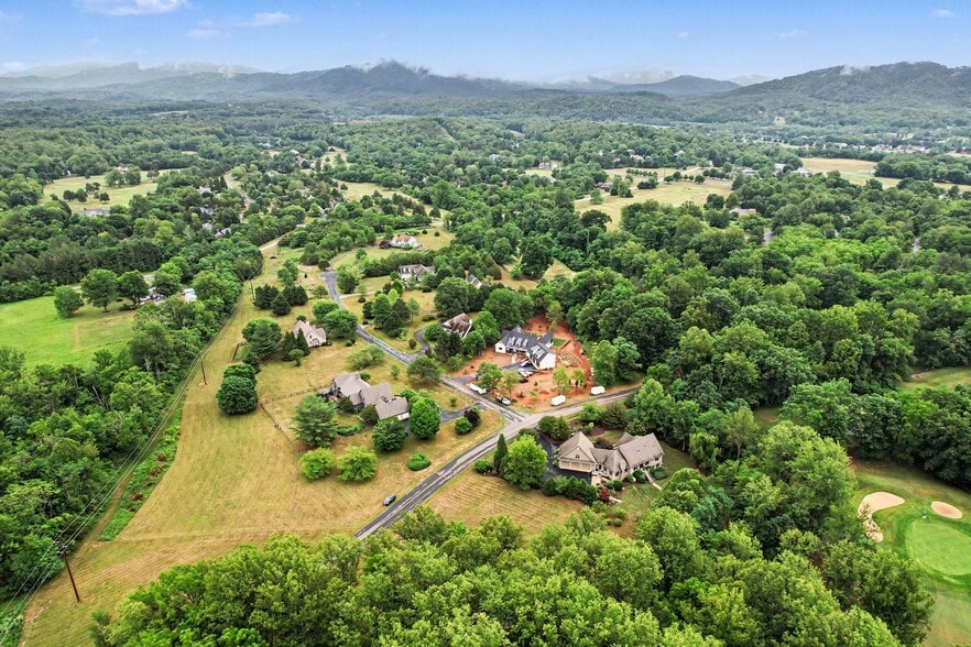 More Photos Of 390 Saddleback Knl, Nellysford Specialty For Sale