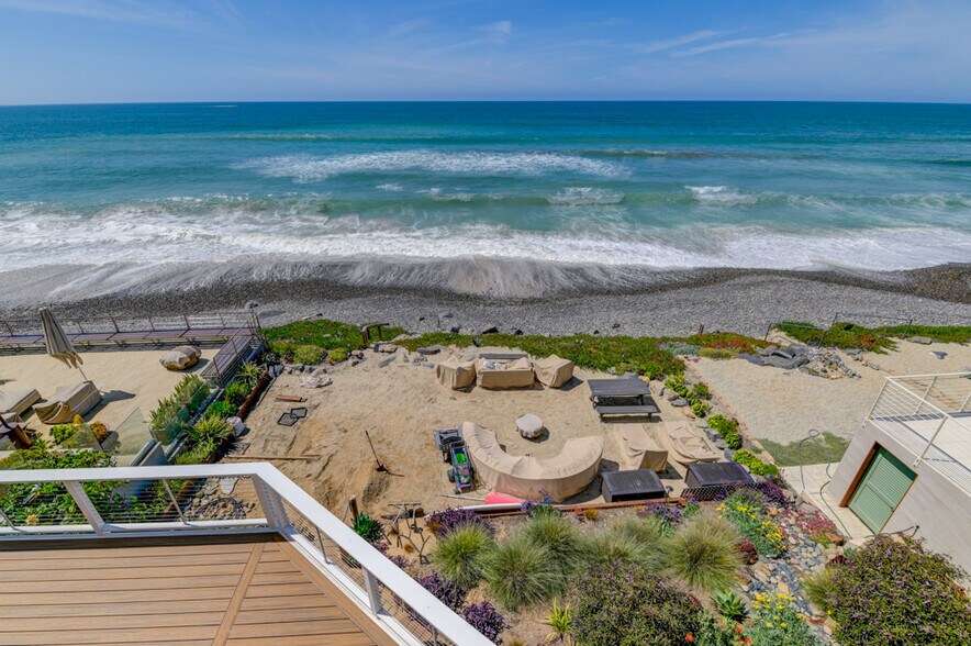 More Photos Of 2633 Ocean St, Carlsbad Apartments For Sale