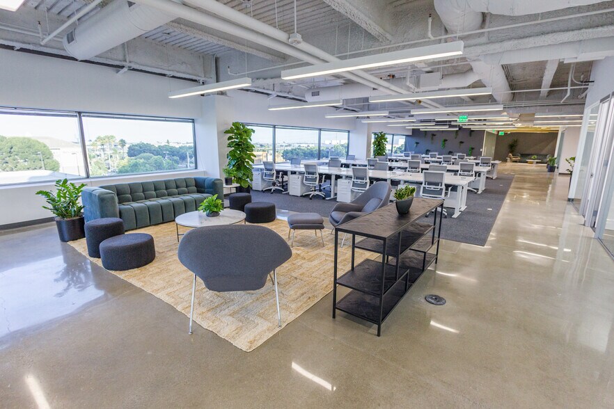 More Photos Of 2101 E El Segundo Blvd, El Segundo Office For Lease