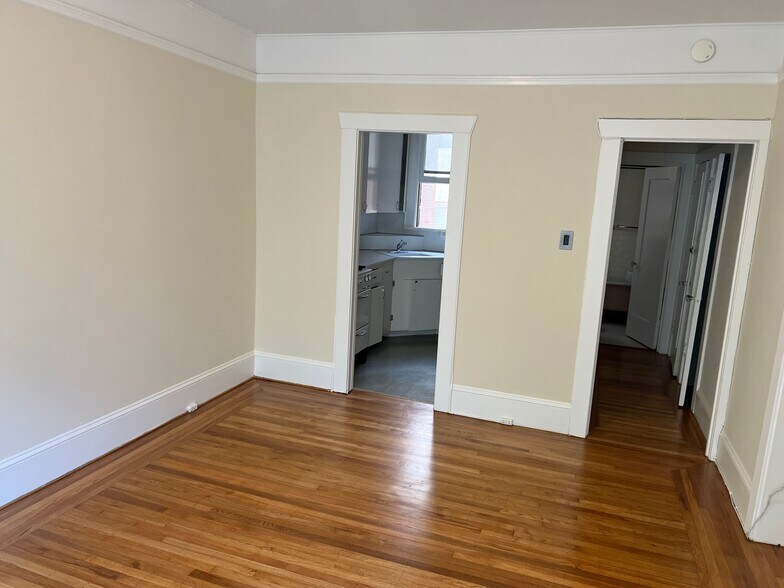 More Photos Of 440 Hyde St, San Francisco Apartments For Sale