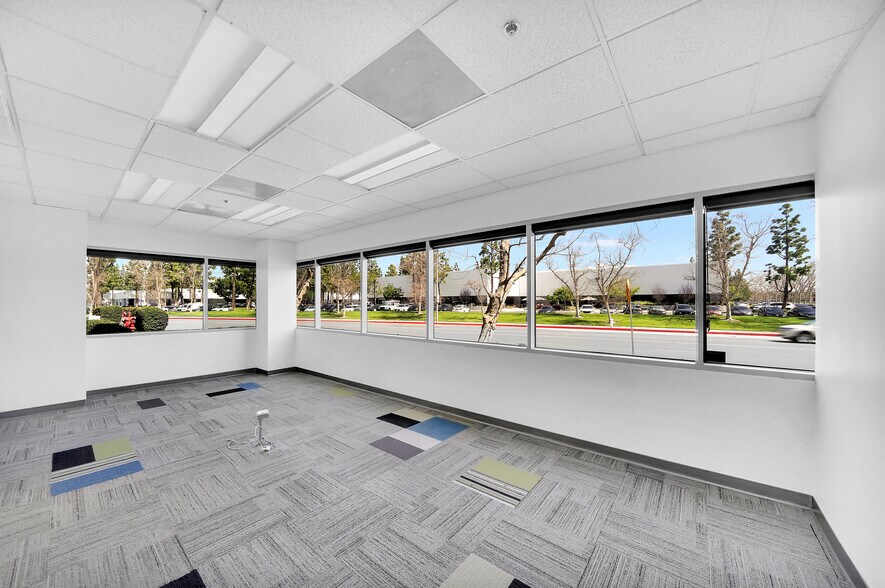 More Photos Of 1600 Sunflower Ave, Costa Mesa Unknown For Lease