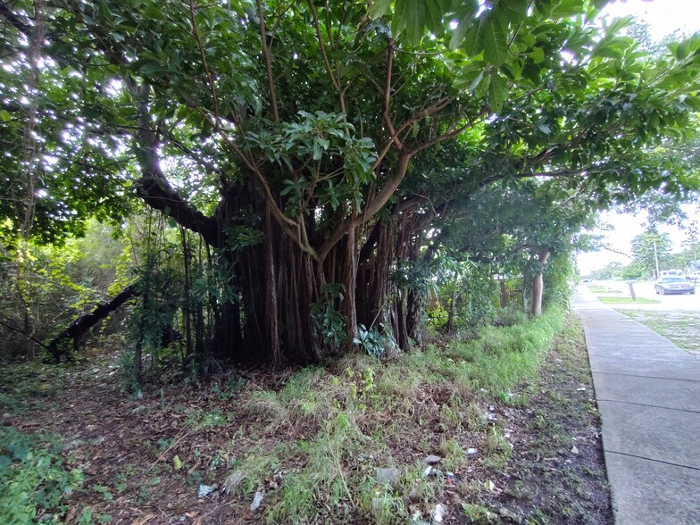 More Photos Of 5470 SE Ebbtide Ave, Stuart Land For Sale