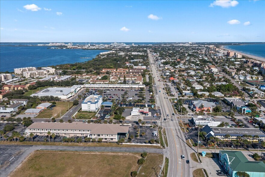 More Photos Of 5505 N Atlantic Ave, Cocoa Beach Office Residential For Sale