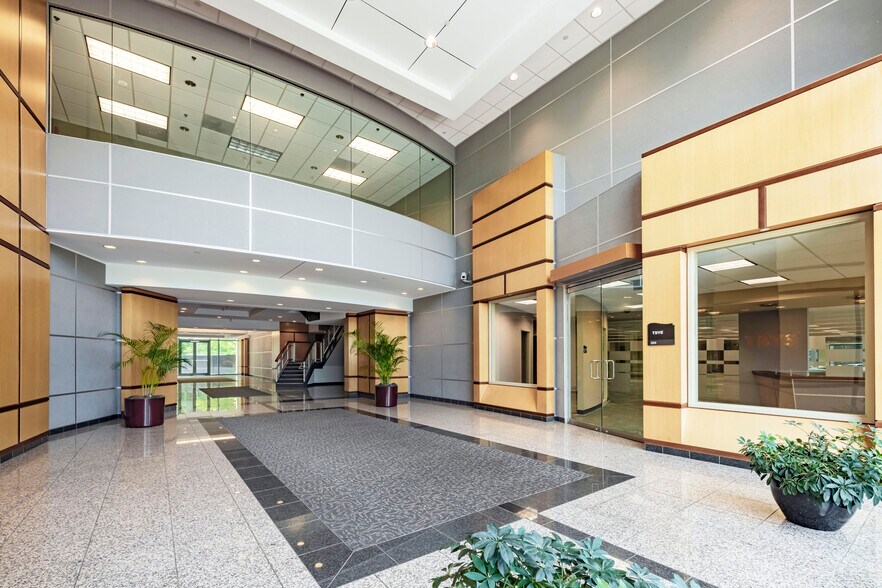 More Photos Of 1990 Vaughn Rd, Kennesaw Office For Lease