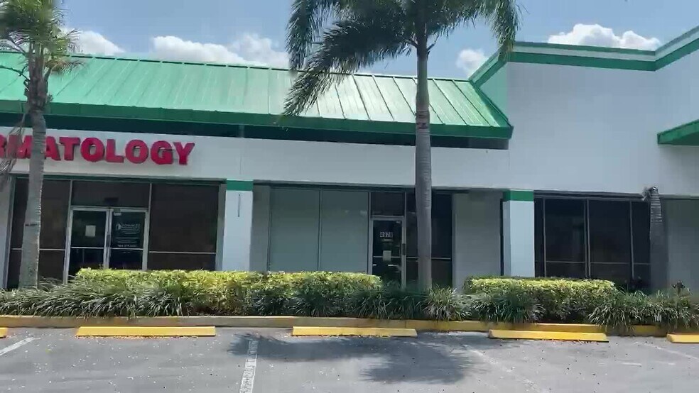 More Photos Of 4970-4998 W Atlantic, Margate Unknown For Lease