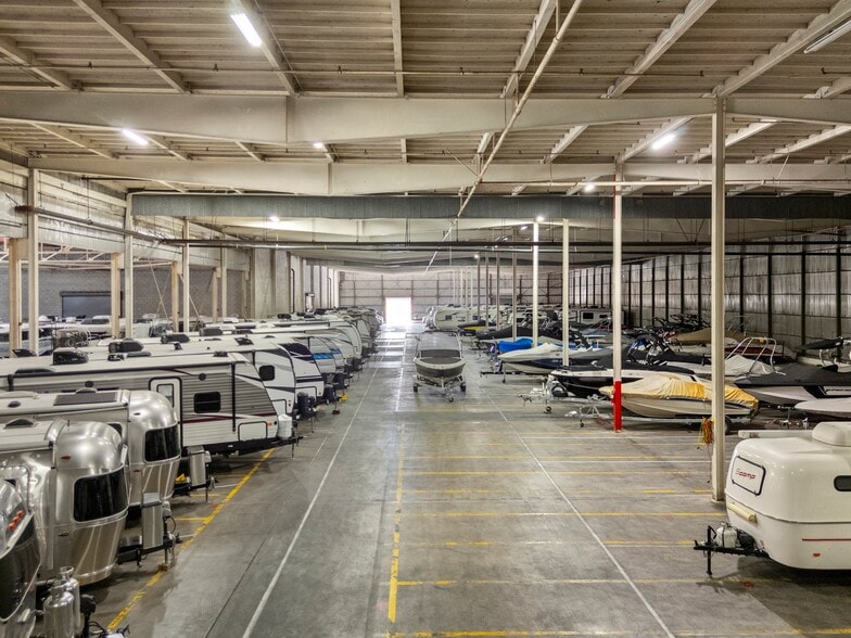 More Photos Of 1400 W 4th St, Antioch Warehouse For Lease