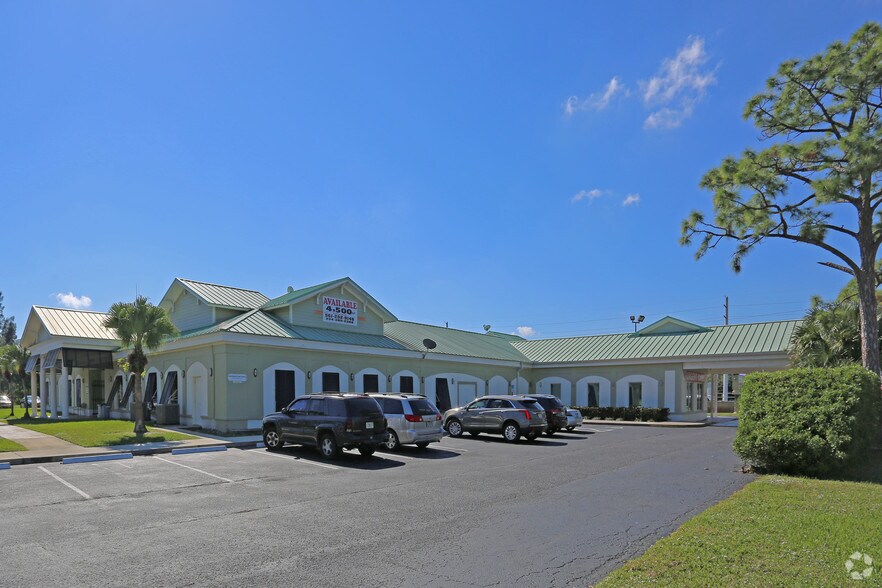 More Photos Of 3395-3405 NW Federal Hwy, Jensen Beach Freestanding For Sale