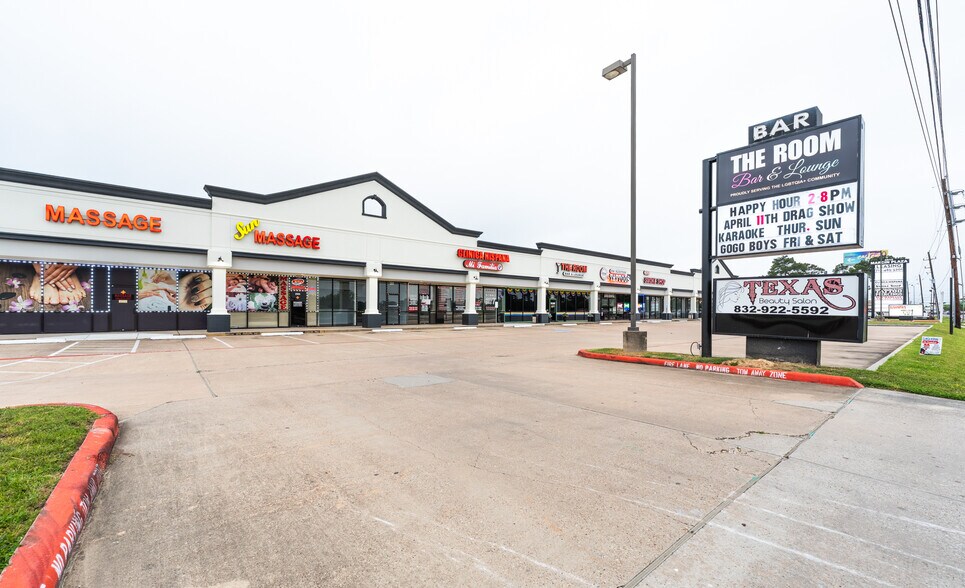 More Photos Of 4915 Fm 2920 Rd, Spring Unknown For Lease