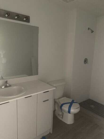 More Photos Of 751 NW 1st St, Miami Apartments For Sale