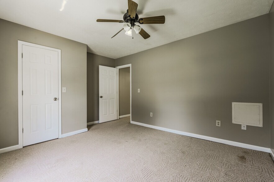 More Photos Of , Jefferson City Multifamily For Sale