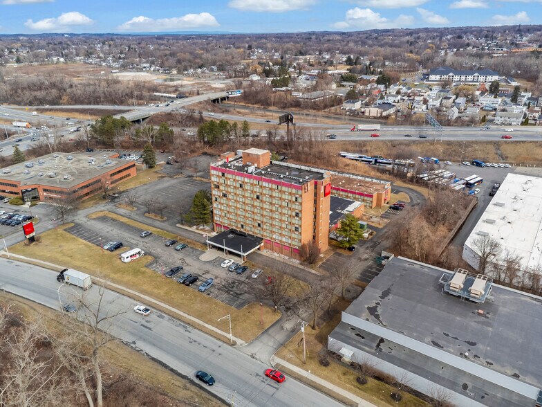 More Photos Of 3 Watervliet Avenue Ext, Albany Hotel For Sale