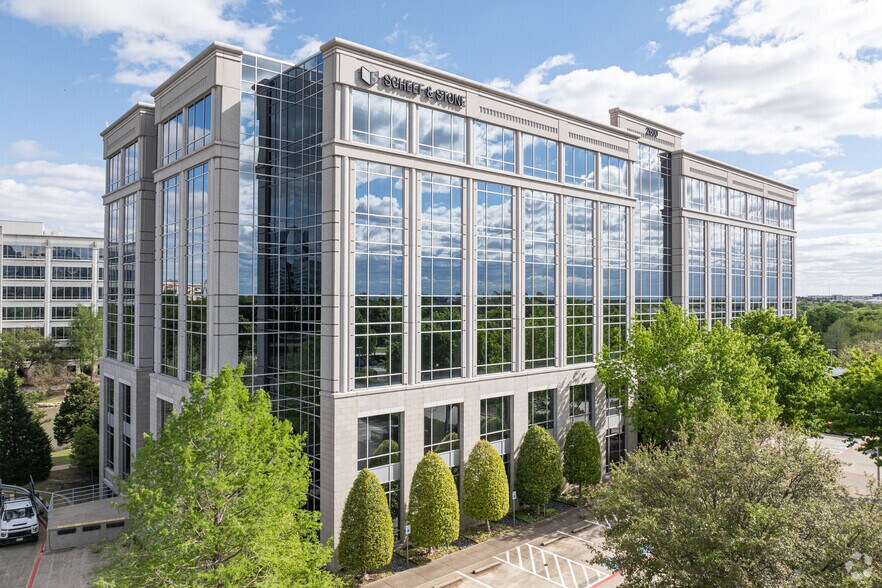More Photos Of 2600 Network Blvd, Frisco Office For Lease