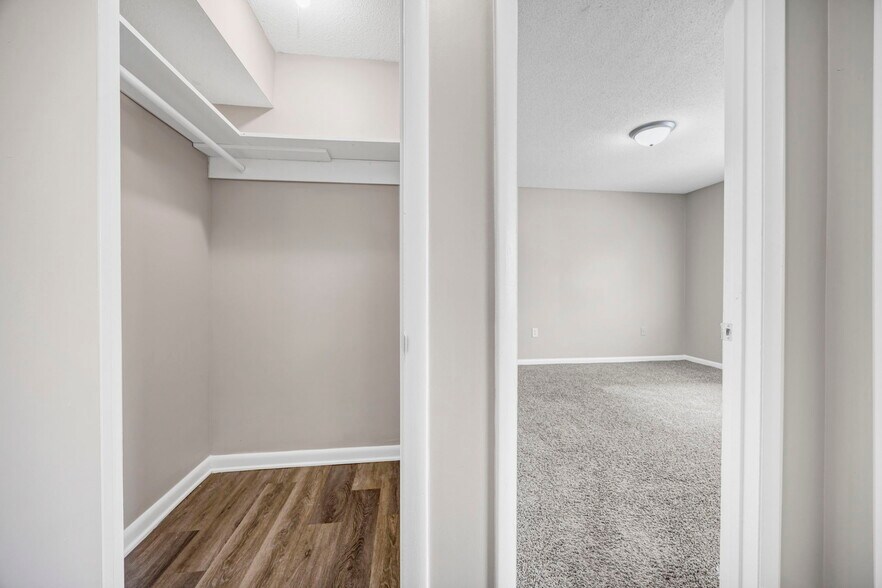 More Photos Of 200 Bentree Ln, Florence Apartments For Sale