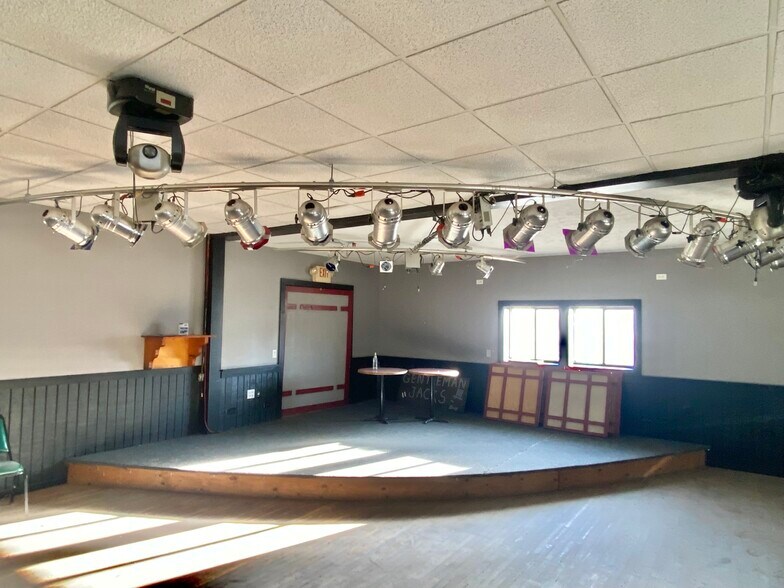 More Photos Of 1590 56th St, Fennville Restaurant For Sale