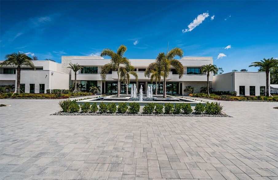 More Photos Of 18725 Jiretz Rd, Odessa Flex For Sale