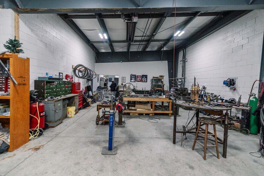 More Photos Of 4 Wilder Dr, Plaistow Warehouse For Sale