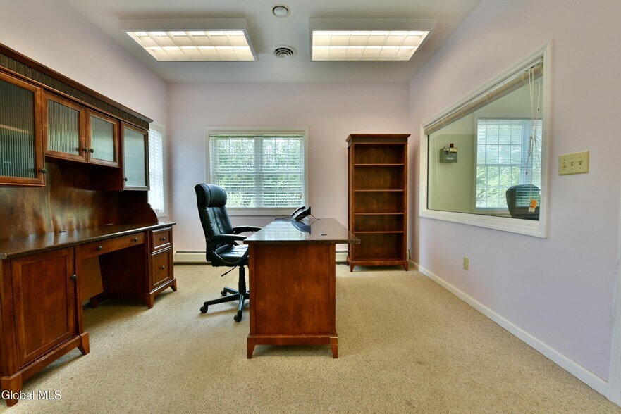 More Photos Of 410 Ridge Rd, Broadalbin Freestanding For Sale