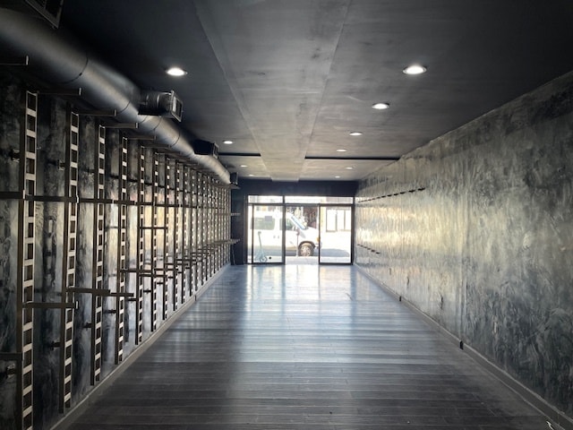 More Photos Of 7600 Melrose Ave, Los Angeles Storefront Retail Office For Lease