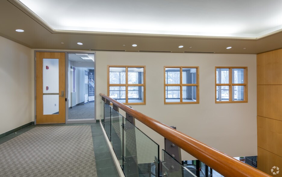 More Photos Of 40 Shattuck Rd, Andover Office For Lease