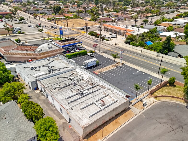More Photos Of 472-484 S Citrus Ave, Azusa Freestanding For Lease