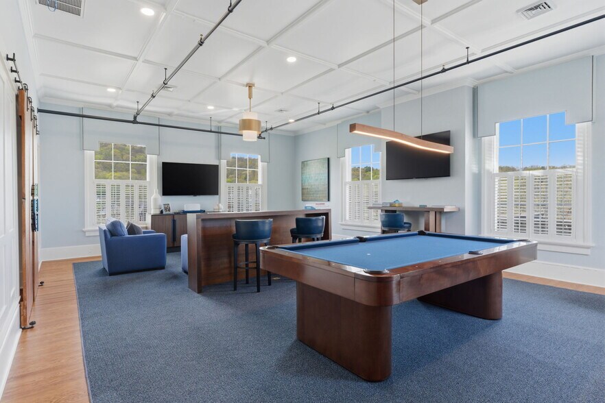 More Photos Of 10 Front St, Canton Loft Creative Space For Sale