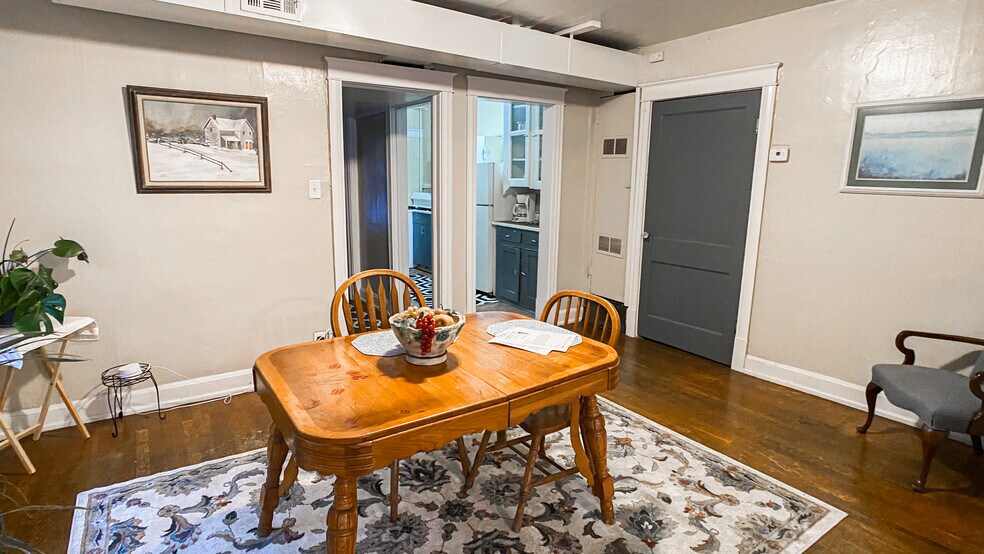More Photos Of , Kansas City Multifamily For Sale
