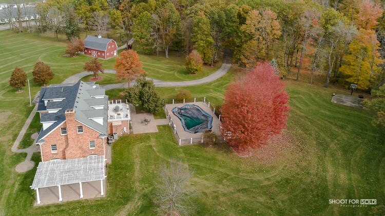 Primary Photo Of 5820 Shoeman Rd, Haslett Specialty For Sale