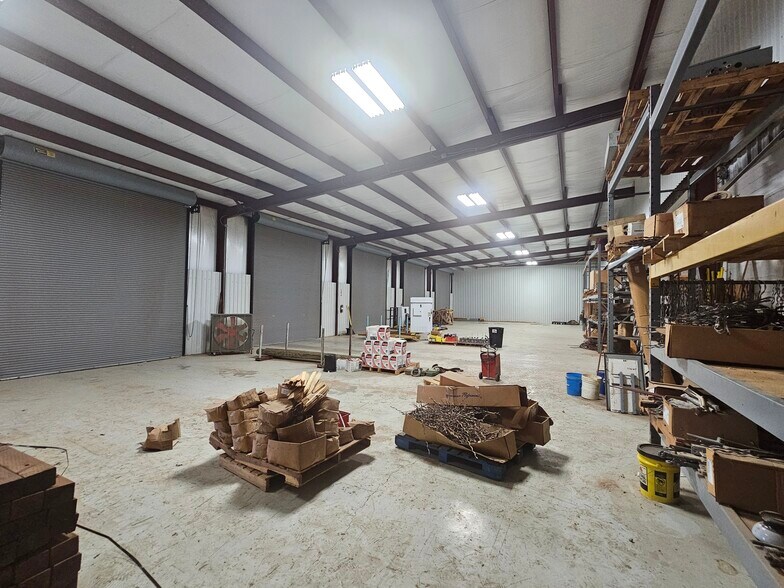 More Photos Of 110 CR 141, Sweetwater Warehouse For Sale